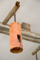 eigens entworfene Beleuchtung im Aufenthaltsraum